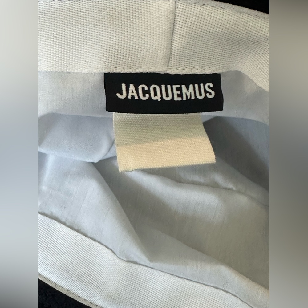Le Bob JACQUEMUS - Picture 9 of 9